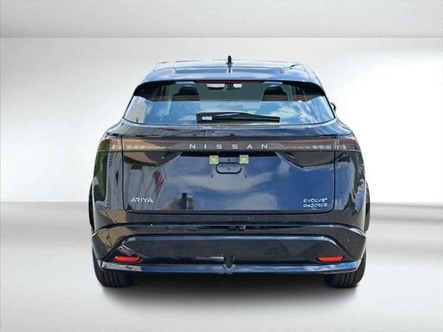 2023 Nissan Nissan ARIYA EVOLVE+ e-4ORCE AWD Estimated Range: Up to 272 Miles EVOLVE+ e-4ORCE AWD